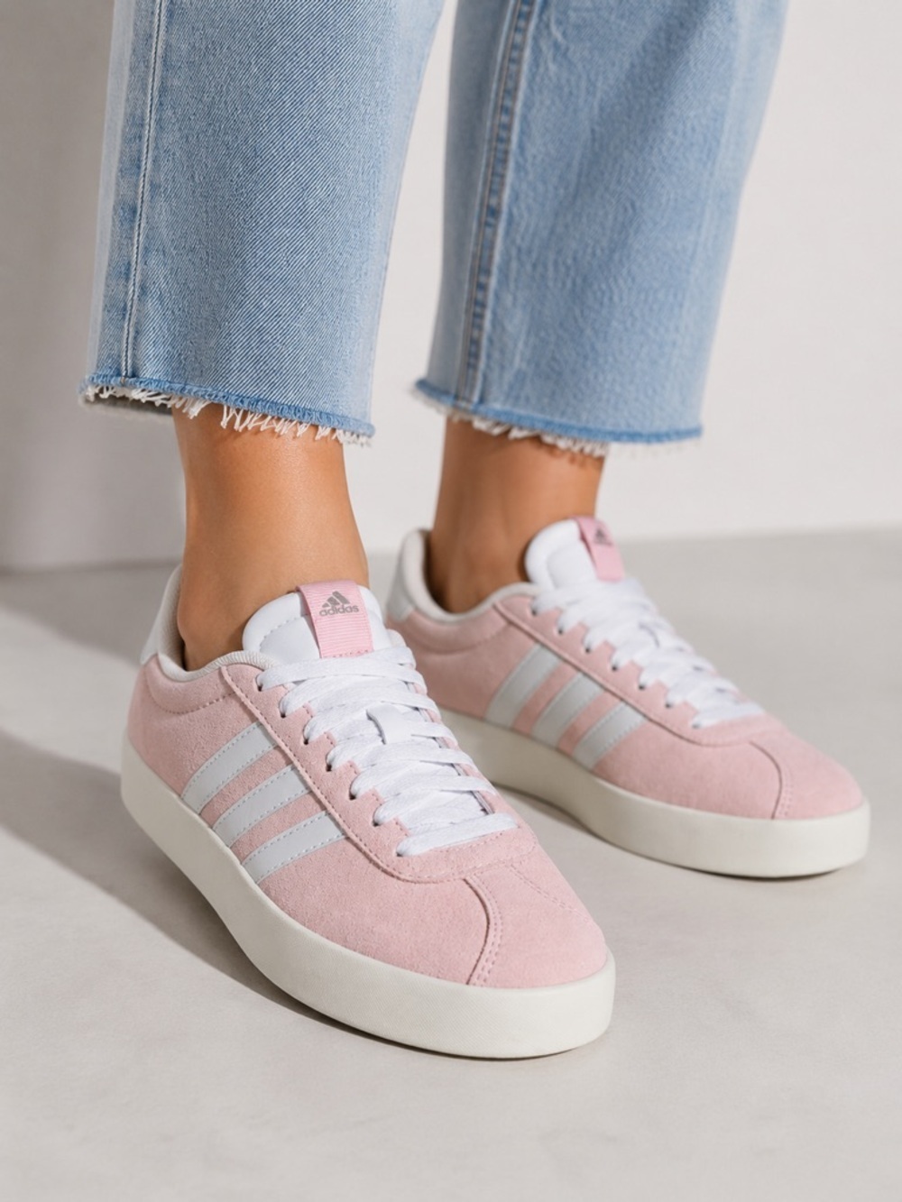 Adidas Women’s VL Court 3.0 Shoes – Pink/White Suede Sneakers – Sz 8.5